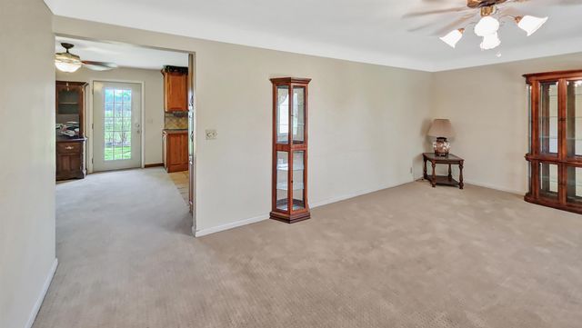 8166 N Linden Road, Mount Morris, MI 48458