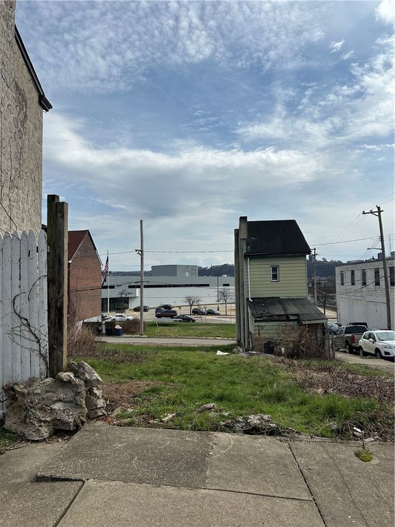 0 Kirkbride, Manchester, PA 15212