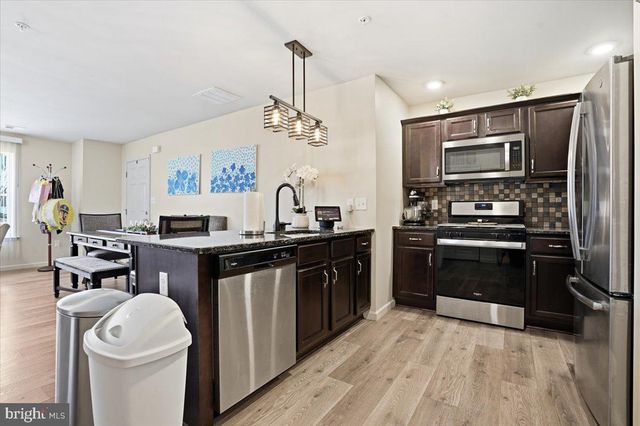 3101 GOSHEN DR, Pennsburg, PA 18073