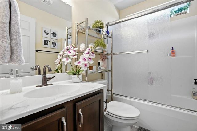 3101 GOSHEN DR, Pennsburg, PA 18073