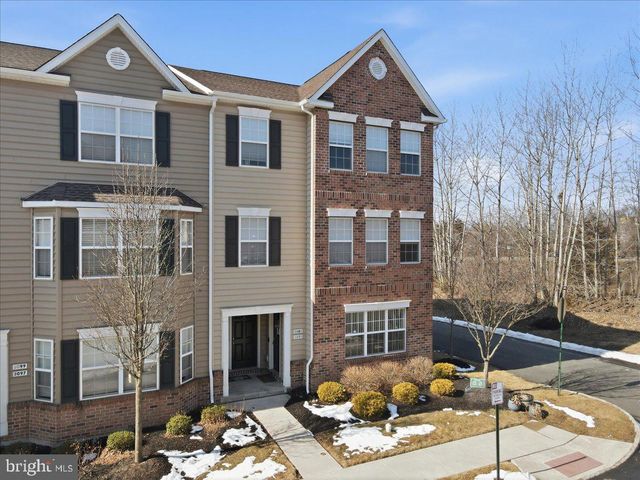 3101 GOSHEN DR, Pennsburg, PA 18073