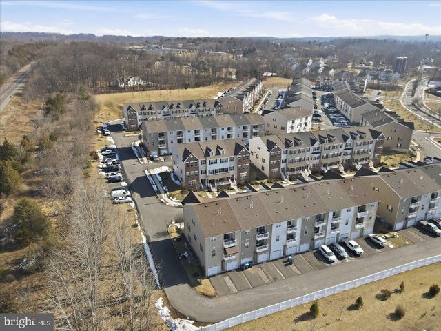 3101 GOSHEN DR, Pennsburg, PA 18073