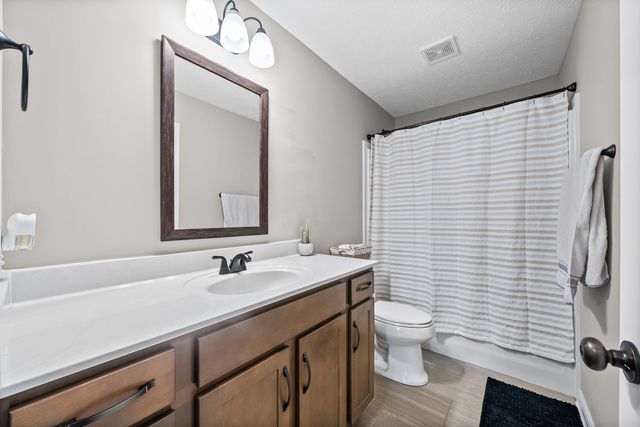 116 Woodtrace Ct, Clarksville, TN 37042