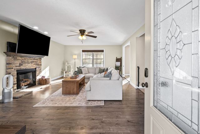 116 Woodtrace Ct, Clarksville, TN 37042