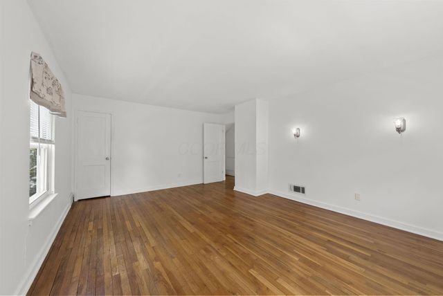 1940 Riverside Drive, Upper Arlington, OH 43221