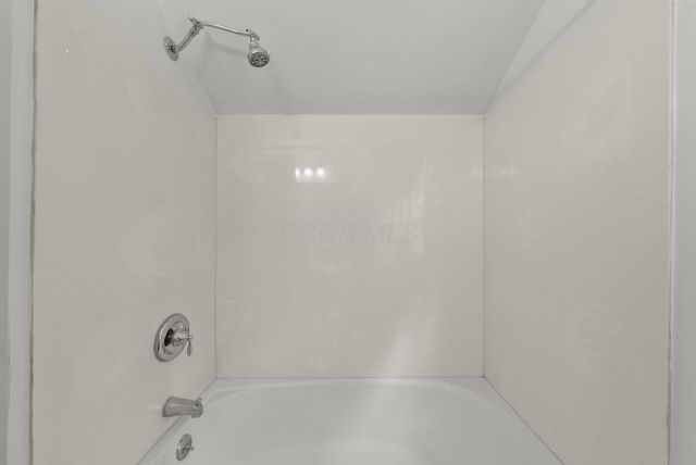 1940 Riverside Drive, Upper Arlington, OH 43221