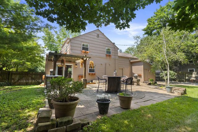 1940 Riverside Drive, Upper Arlington, OH 43221