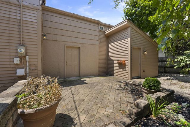1940 Riverside Drive, Upper Arlington, OH 43221