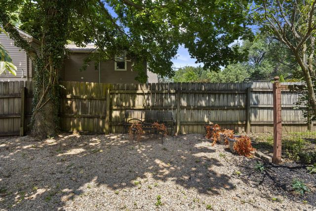 1940 Riverside Drive, Upper Arlington, OH 43221