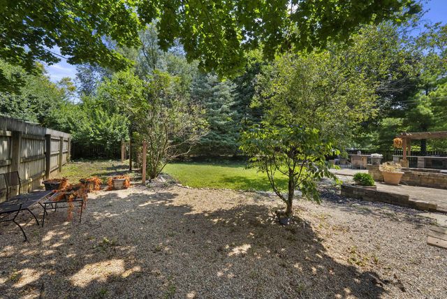 1940 Riverside Drive, Upper Arlington, OH 43221