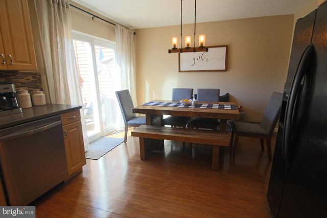 112 MAGNOLIA CT, Collegeville, PA 19426