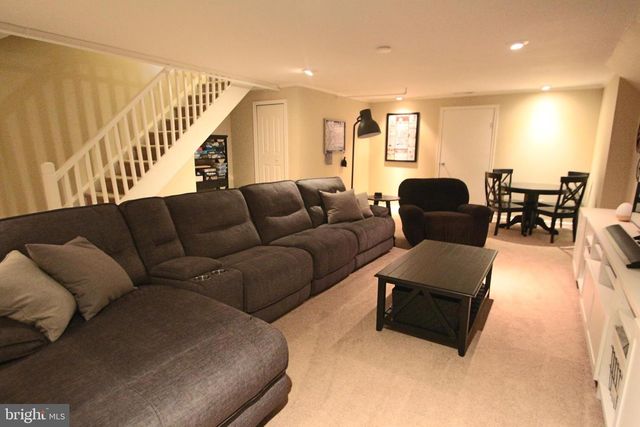 112 MAGNOLIA CT, Collegeville, PA 19426