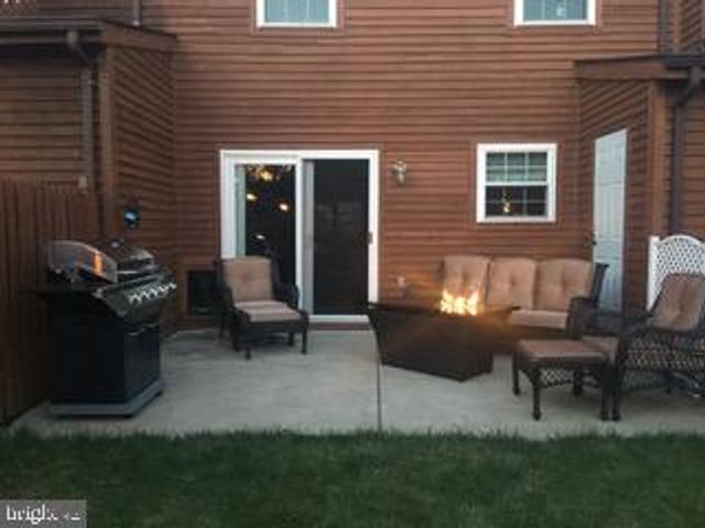 112 MAGNOLIA CT, Collegeville, PA 19426