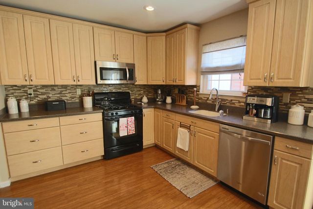 112 MAGNOLIA CT, Collegeville, PA 19426