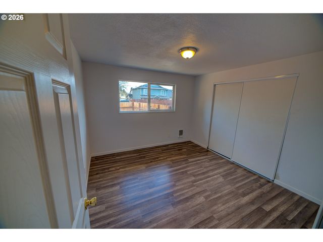 3825 Sw 198TH Ave, Beaverton, OR 97078