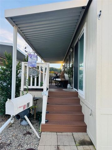 1202 Loma Drive 41, Ojai, CA 93023