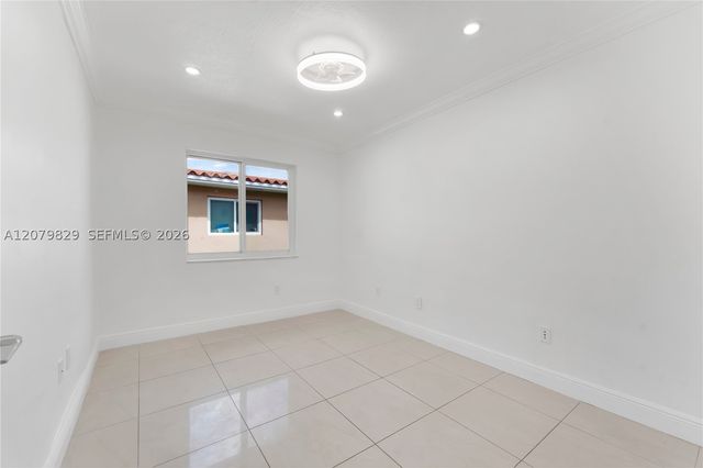 3250 SW 72nd Ct 3250, Miami, FL 33155