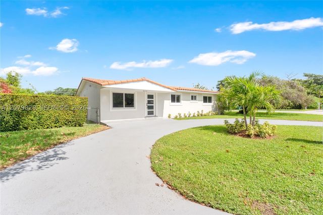 3250 SW 72nd Ct 3250, Miami, FL 33155