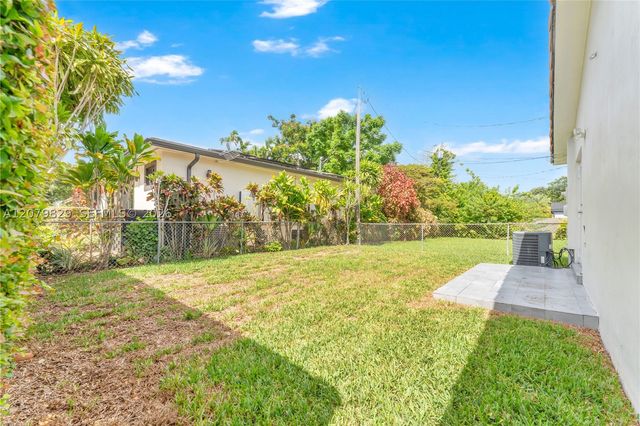 3250 SW 72nd Ct 3250, Miami, FL 33155