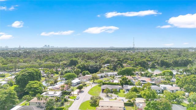 3250 SW 72nd Ct 3250, Miami, FL 33155