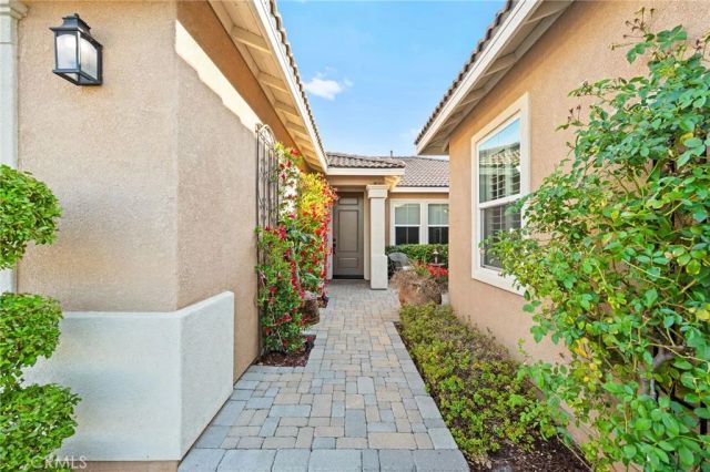 35543 Laurel Tree Court, Winchester, CA 92596