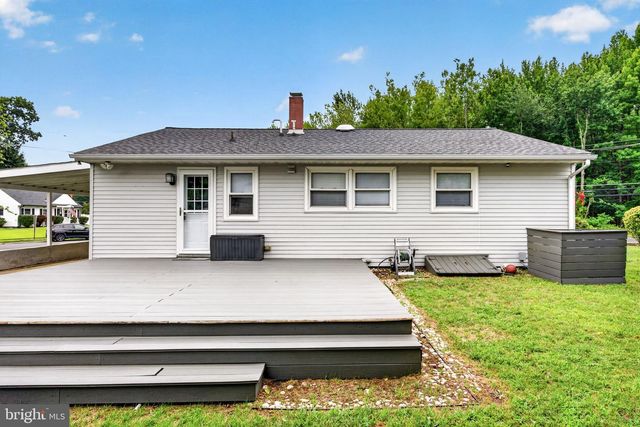 1 WALDEN RD, Marlton, NJ 08053