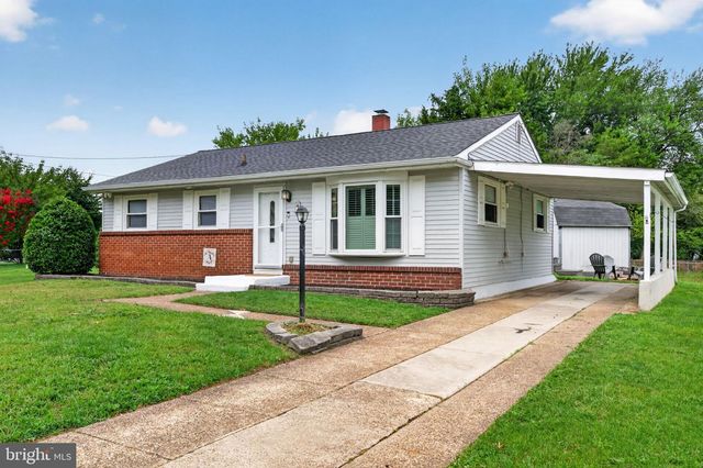 1 WALDEN RD, Marlton, NJ 08053
