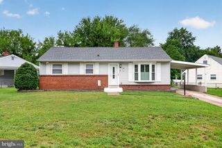 1 WALDEN RD, Marlton, NJ 08053