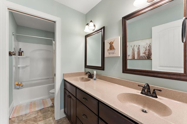 20693 Frost Court, Lakeville, MN 55044