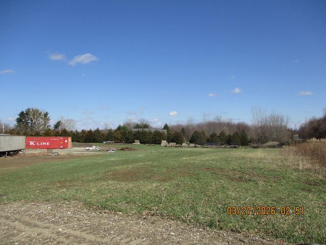 621 Yellowstone Drive, Hebron, IN 46341
