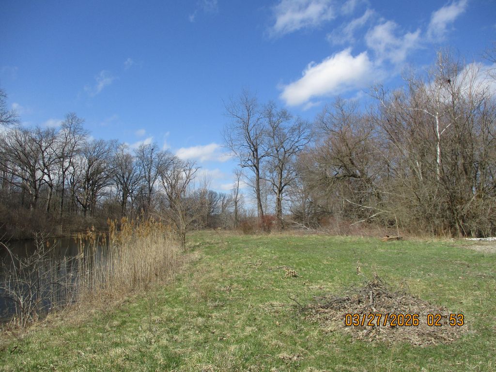 621 Yellowstone Drive, Hebron, IN 46341