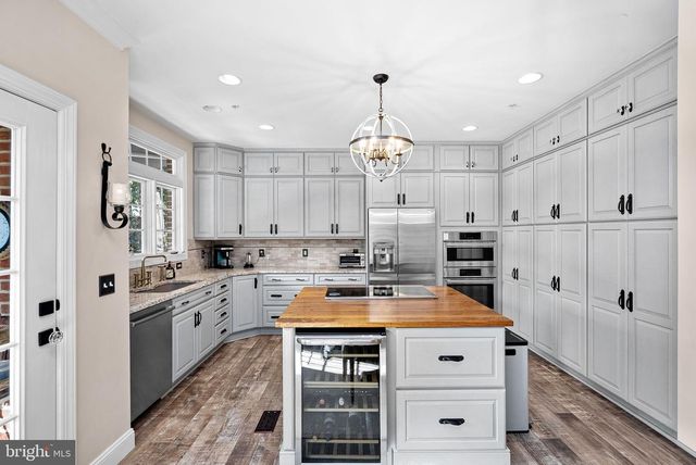 43781 BENT CREEK TER, Leesburg, VA 20176