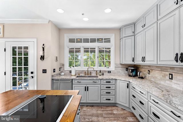 43781 BENT CREEK TER, Leesburg, VA 20176