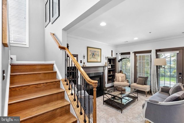 43781 BENT CREEK TER, Leesburg, VA 20176
