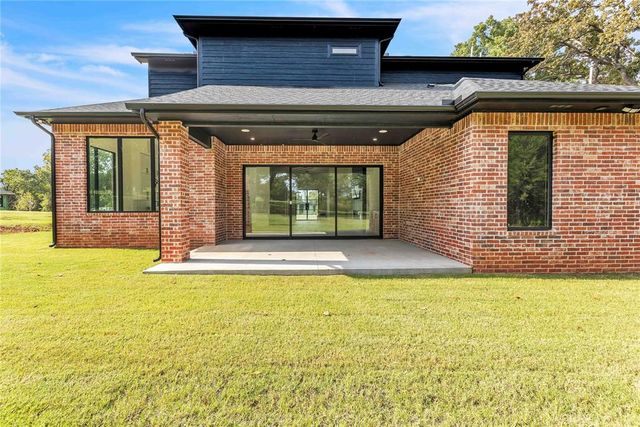 4400 Redbud Circle, Oklahoma City, OK 73111