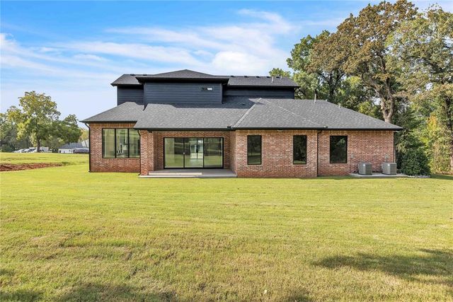 4400 Redbud Circle, Oklahoma City, OK 73111