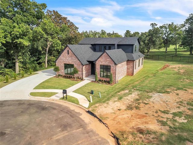 4400 Redbud Circle, Oklahoma City, OK 73111