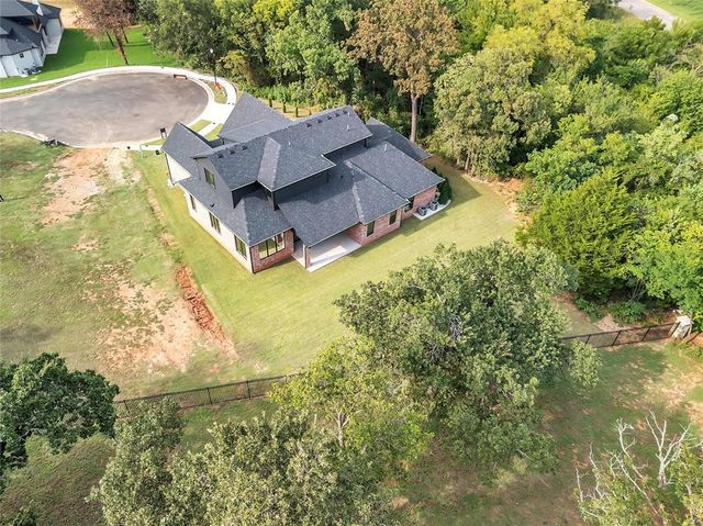 4400 Redbud Circle, Oklahoma City, OK 73111