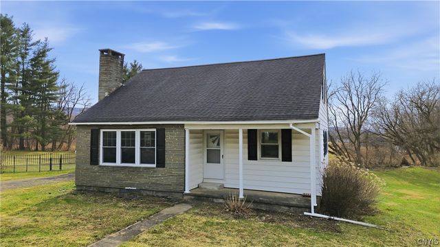3921 State Route 167, Little Falls Town, NY 13365
