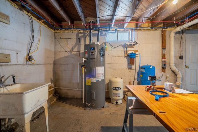 3921 State Route 167, Little Falls Town, NY 13365