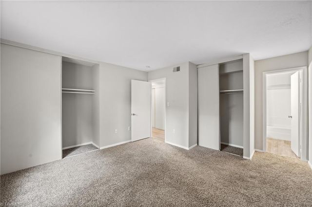 2205 Sunderland Road 116D, Winston-salem, NC 27103