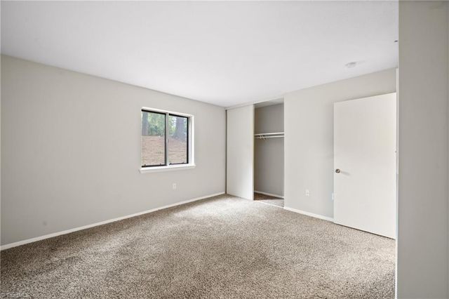 2205 Sunderland Road 116D, Winston-salem, NC 27103