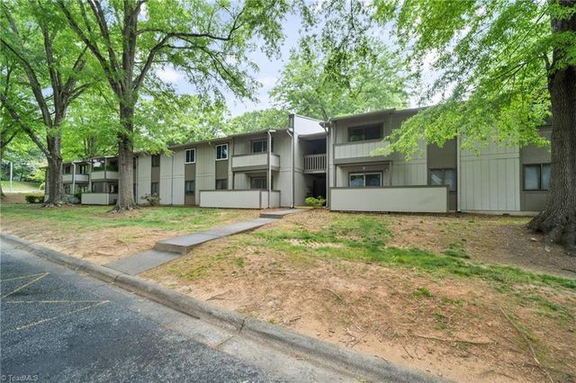 2205 Sunderland Road 116D, Winston-salem, NC 27103