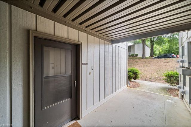 2205 Sunderland Road 116D, Winston-salem, NC 27103