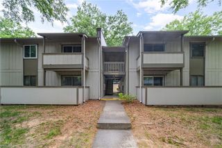 2205 Sunderland Road 116D, Winston-salem, NC 27103