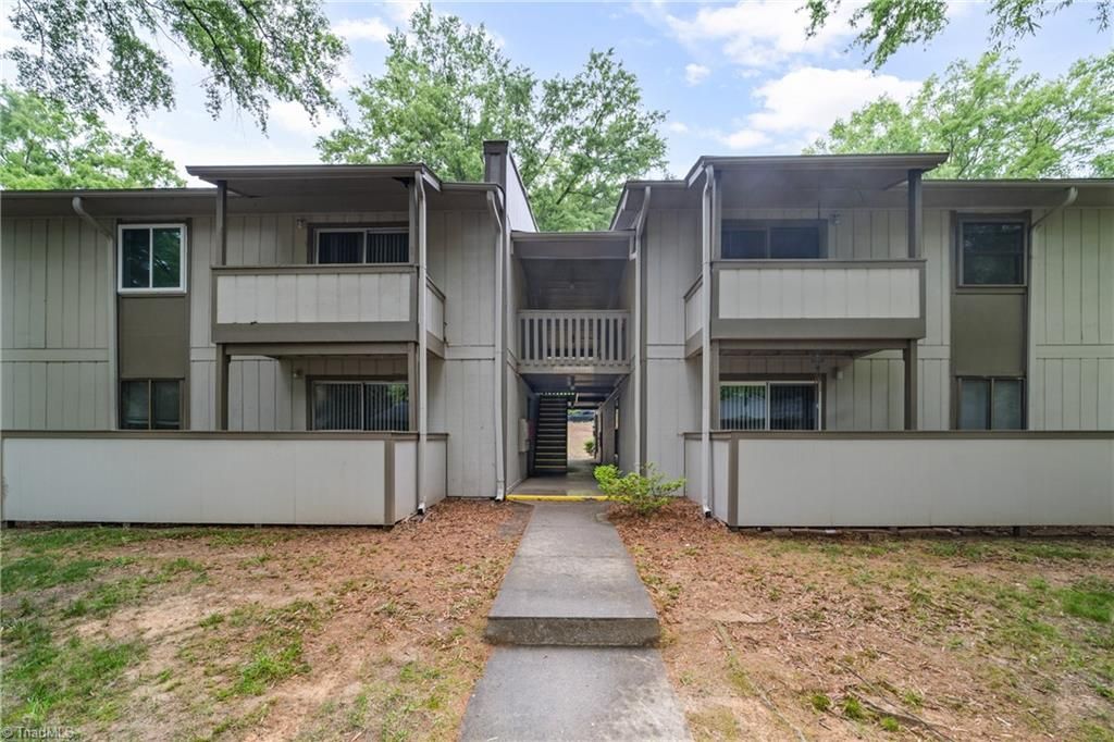 2205 Sunderland Road 116D, Winston-salem, NC 27103