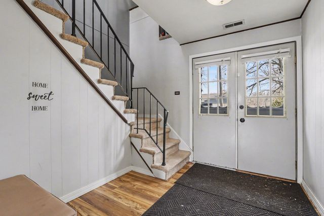 945 Surrey Court, Joliet, IL 60431