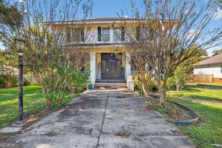 13 S Lumpkin Street, Hawkinsville, GA 31036