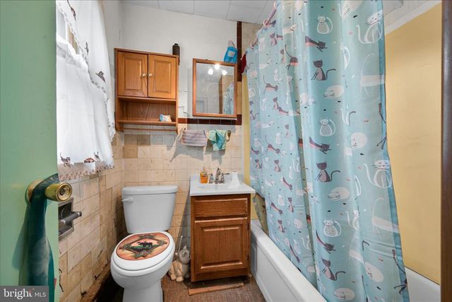 24 UPPER BEECHWOOD AVE, Pottsville, PA 17901