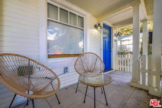 1333 N June Street, Los Angeles, CA 90028